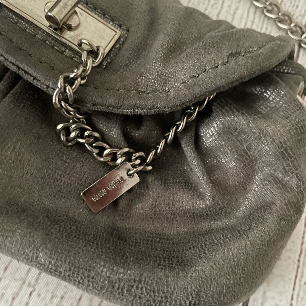 NINE WEST Women’s Crossbody Silver Grey Purse - Picture 6 of 7